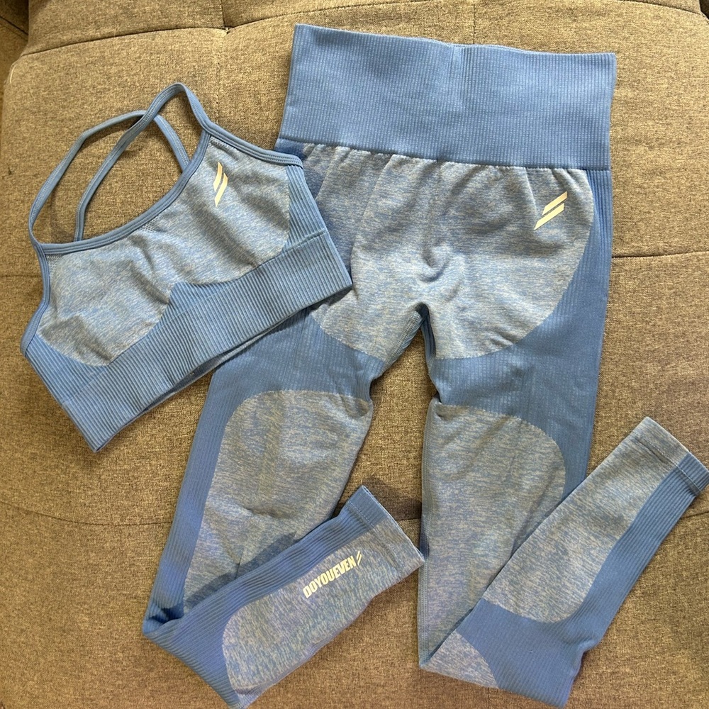 Doyoueven seamless impact Bra & Leggings XS Blue